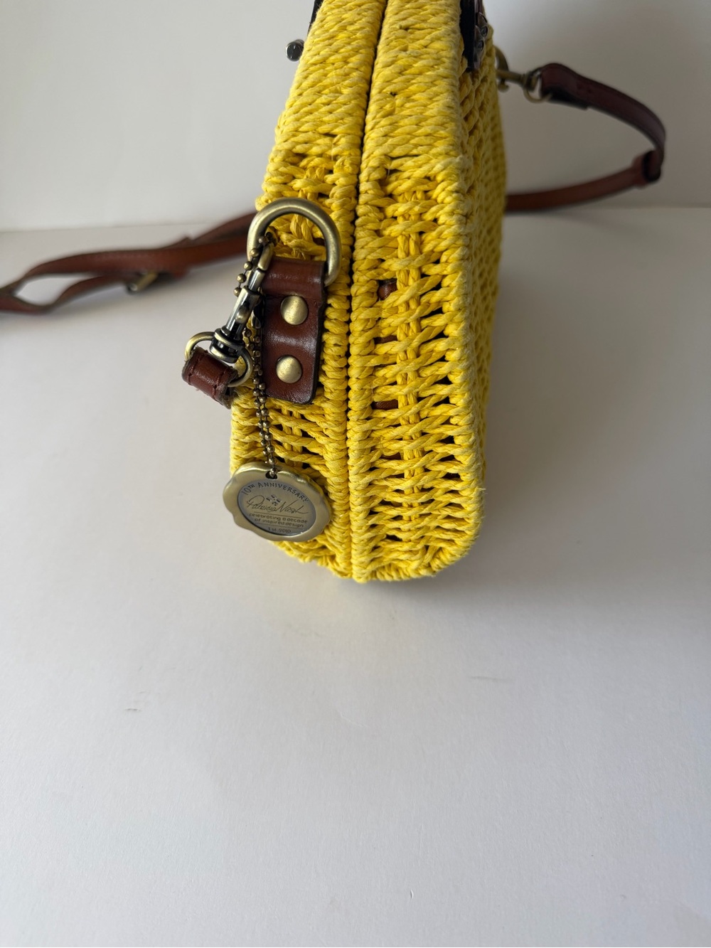 Patricia Nash Wicker Bonelle Dome Crossbody bag Yellow - Picture 9 of 12